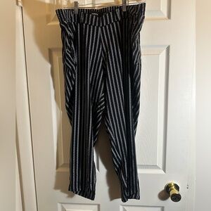 Cropped Pants | Torrid